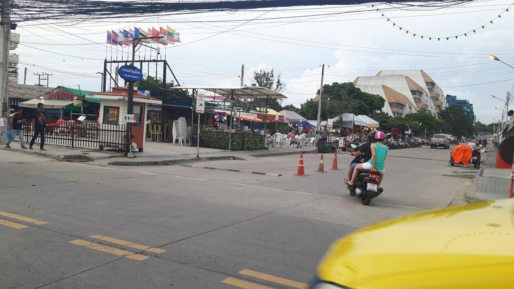 Casanova Inn Pattaya Exterior photo